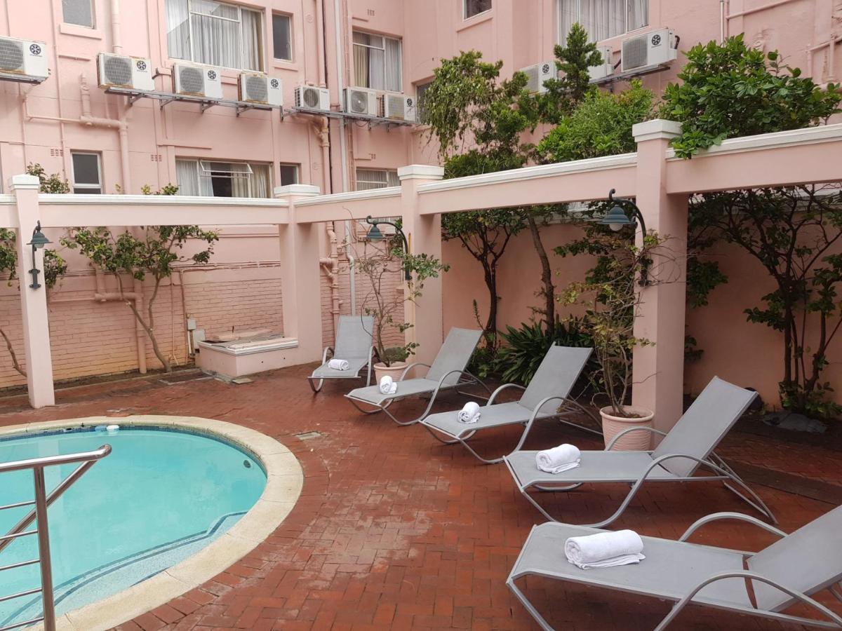 Lady Hamilton Hotel Le Cap Extérieur photo